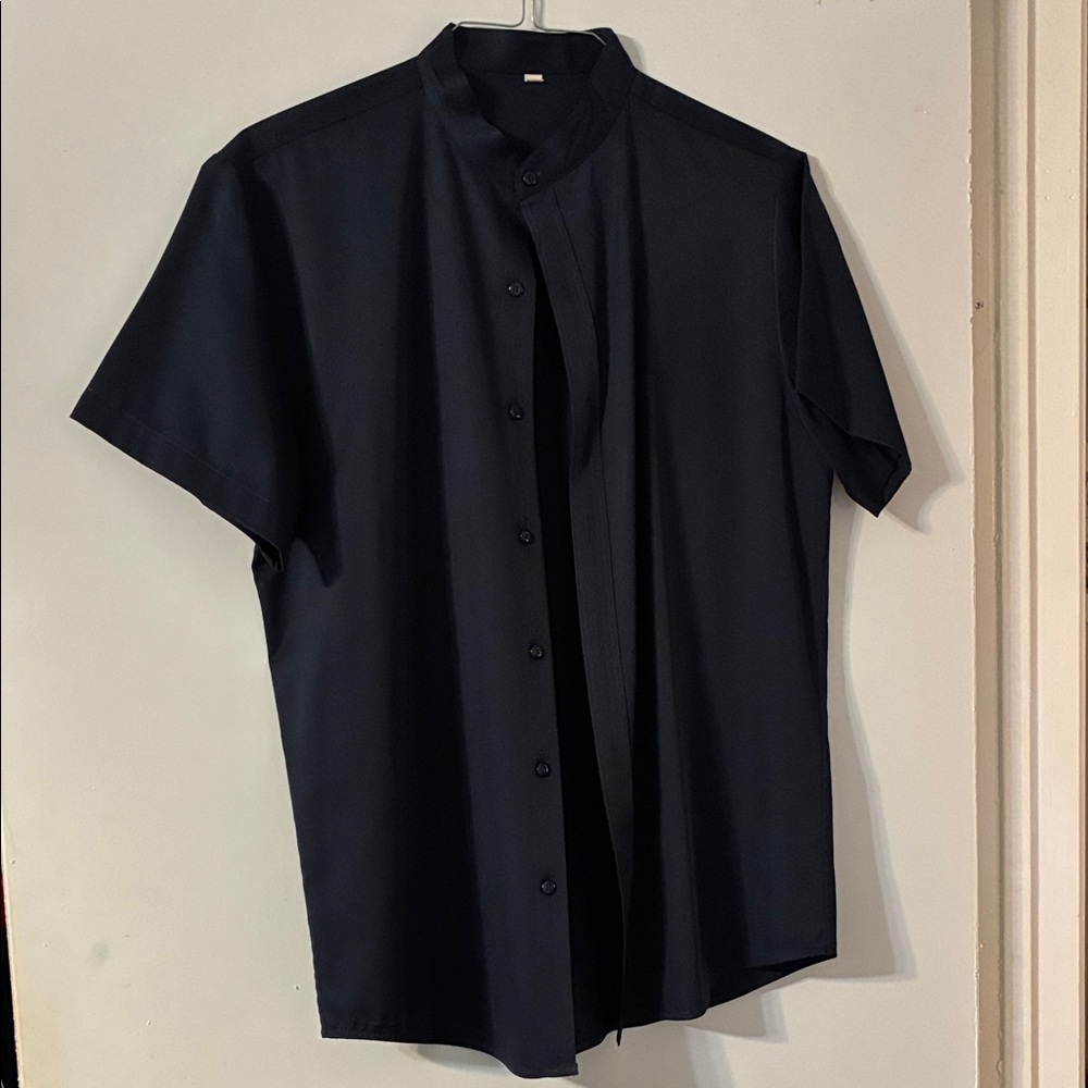 Men's Black Short Sleeve Button Up Shirt